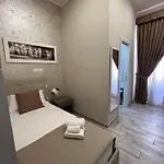 Nocleg ze śniadaniem Centrale N 74 3*
