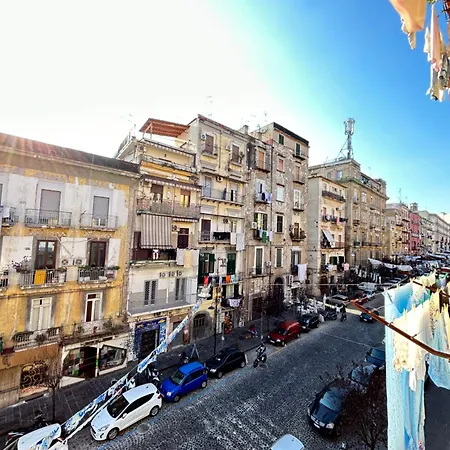 Centrale N 74 Bed & Breakfast 3*