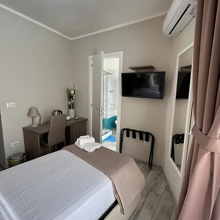 Centrale N 74 Bed & Breakfast 3*