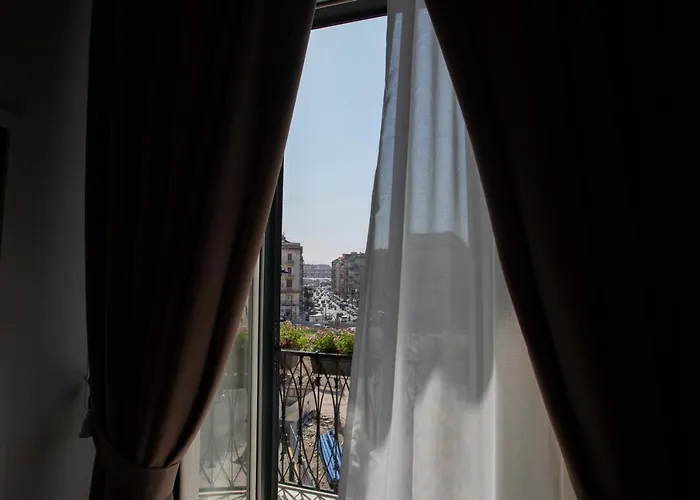 Centrale N 74 3* Neapol