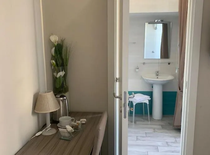 Centrale N 74 Bed & Breakfast 3*