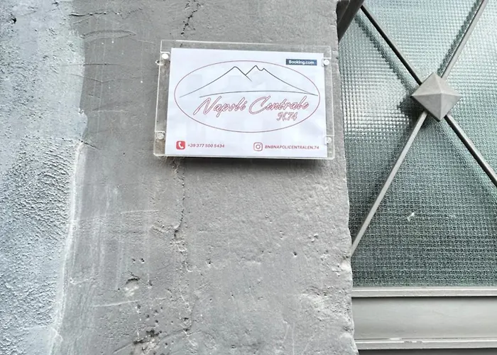 Centrale N 74 Bed & Breakfast Neapol
