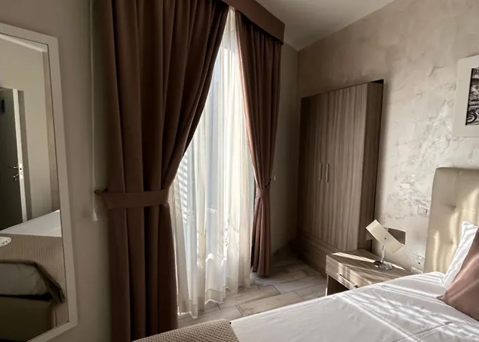 Bed & Breakfast Centrale N 74 3*