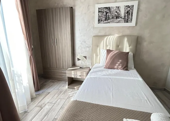 Centrale N 74 Bed & Breakfast 3*