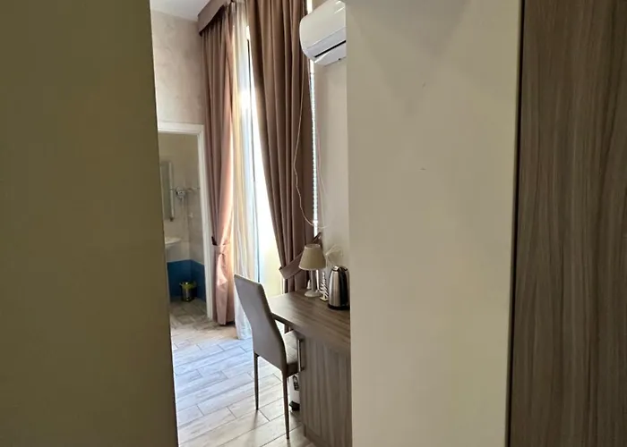 Centrale N 74 Neapol