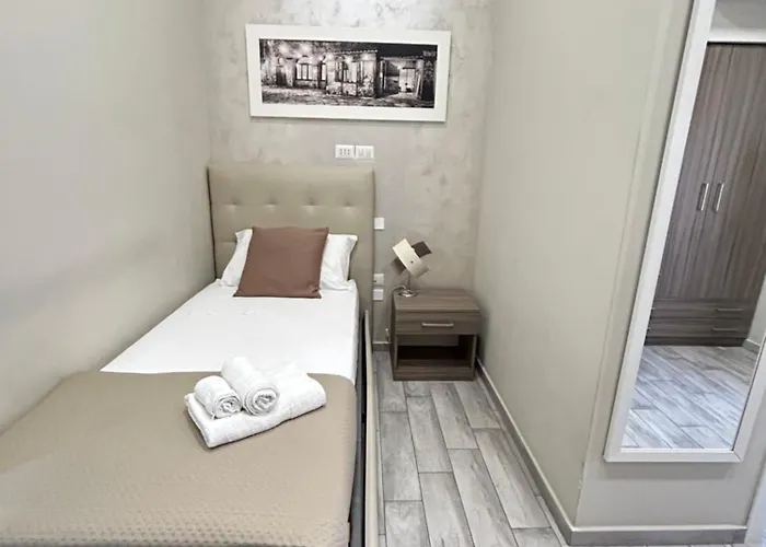 Centrale N 74 Neapol